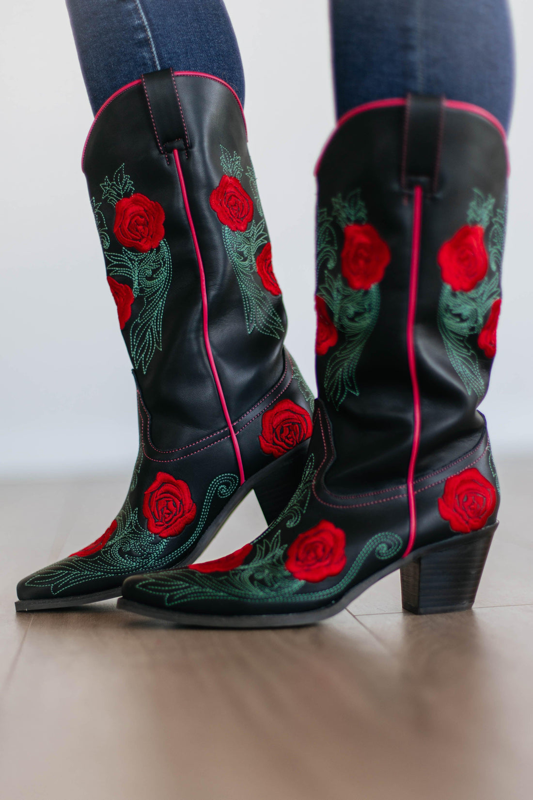 Center Stage Cowgirl Boots - Black