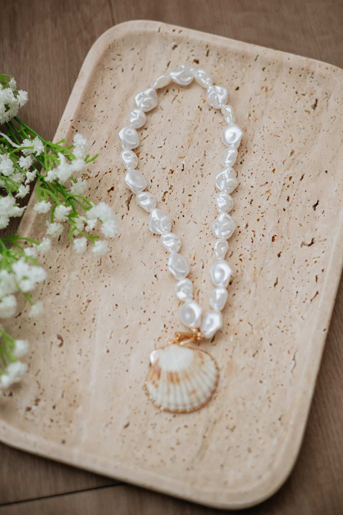 Trendy & Tropical Necklace