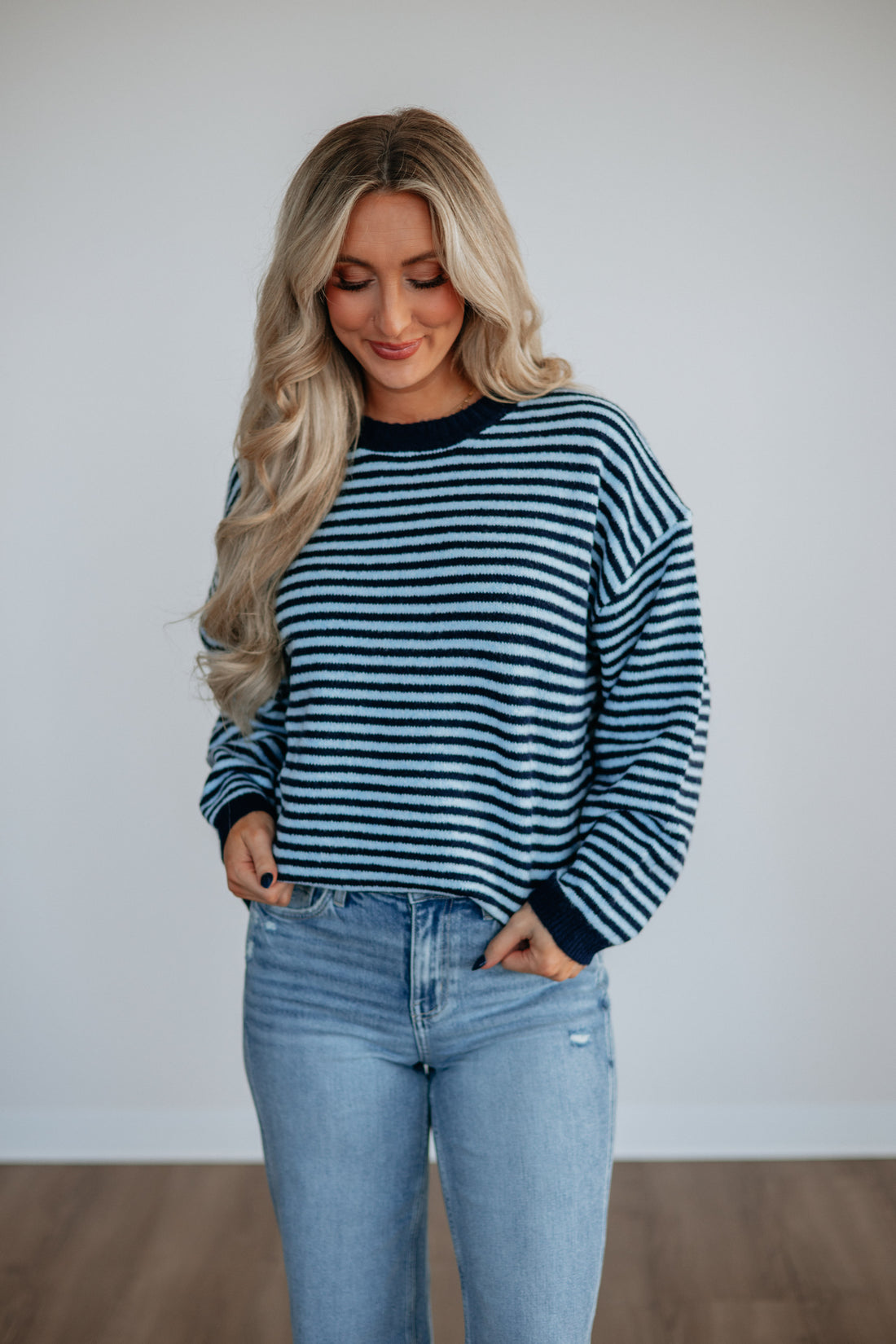 #color_navy