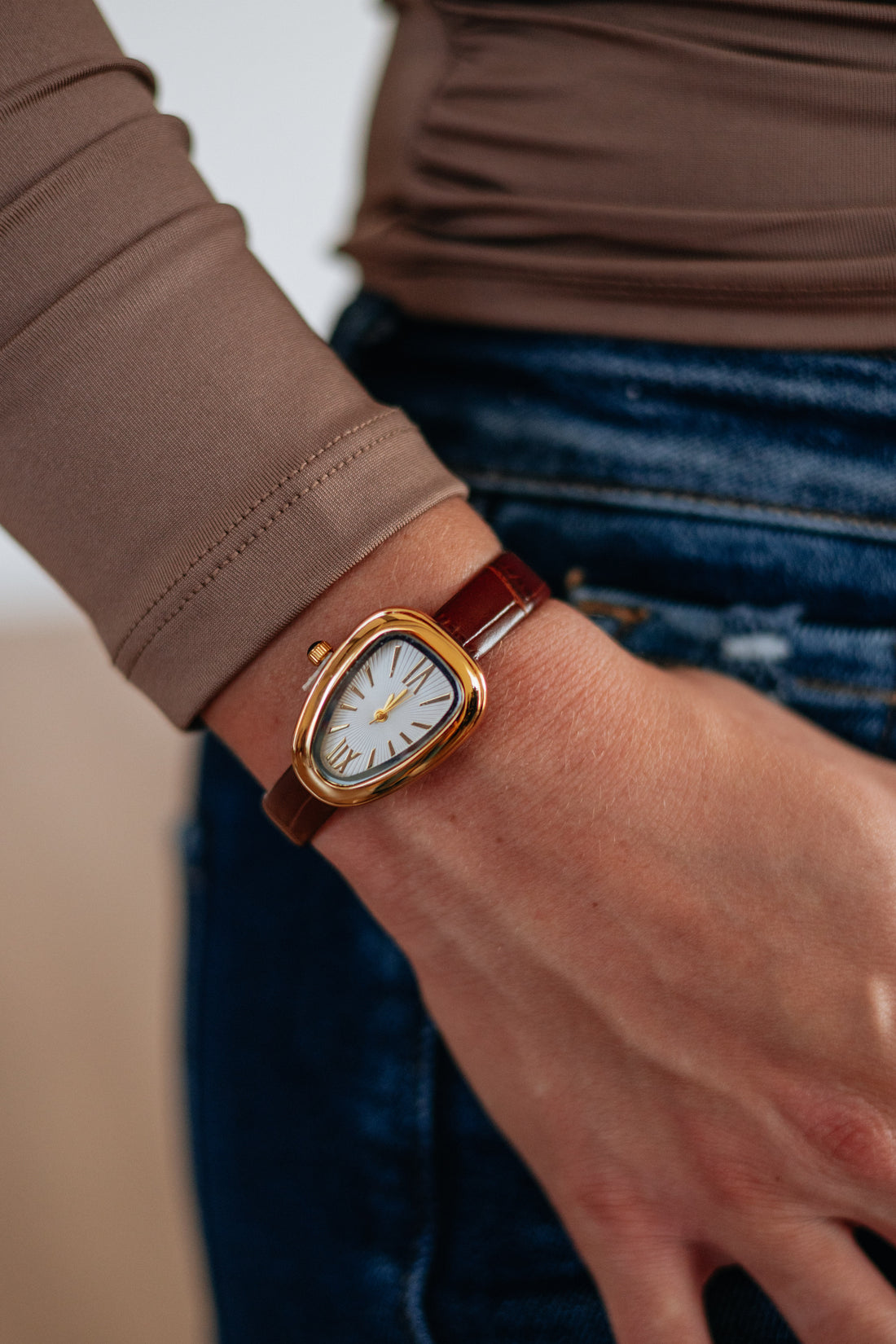 Ellia Leather Watch