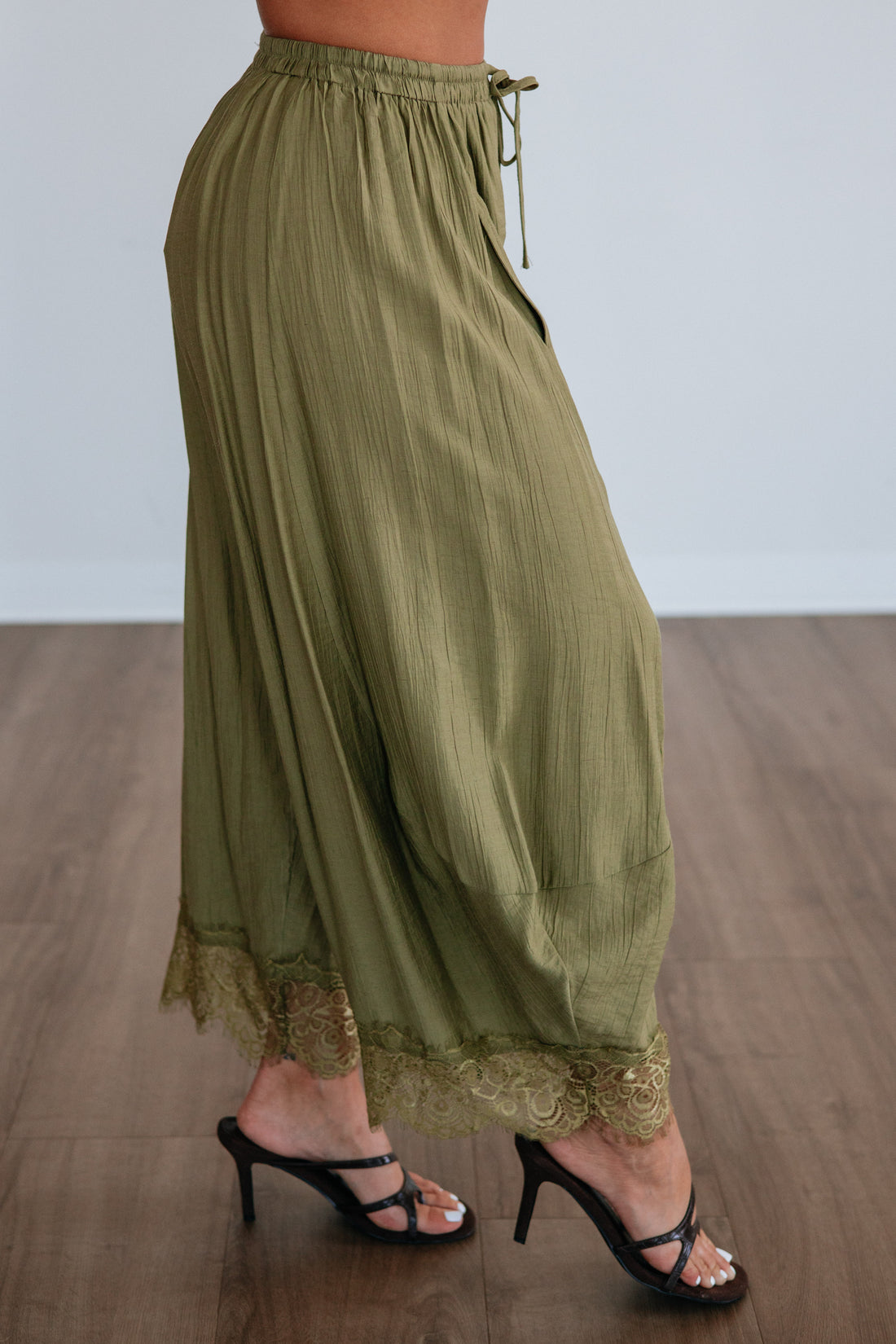 Emeline Barrel Pants