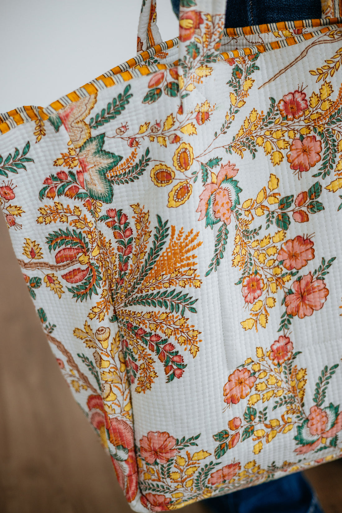 #color_marigold