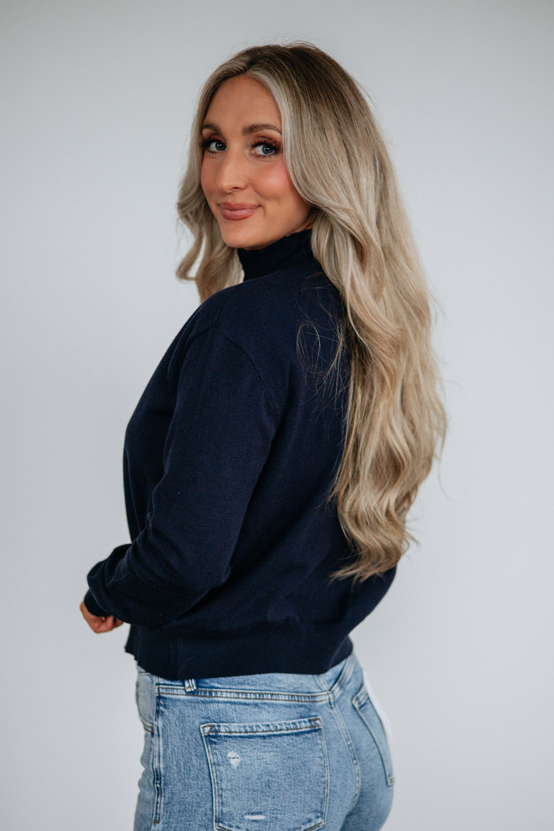 #color_navy